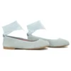 zapato comunion bailarina celeste con cintas.