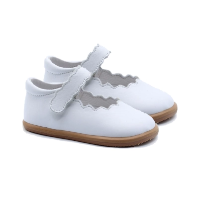 Blanditos mercedita color blanco modelo nube.
