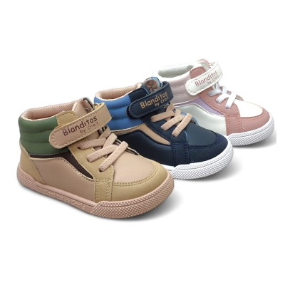 Bota blanditos barefoot modelo apolo.