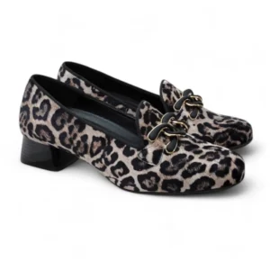 Mocasin D'CHICAS estampado leopardo modelo 4779.