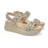 Sandalia mujer Callaghan cuña modelo 29926 piel color beige.
