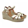 Sandalia yute mujer marca Viguera piel color dorado modelo 2220.