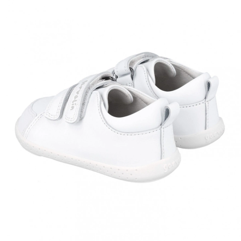 Zapatillas Garvalin barefoot de bebé vista posterior