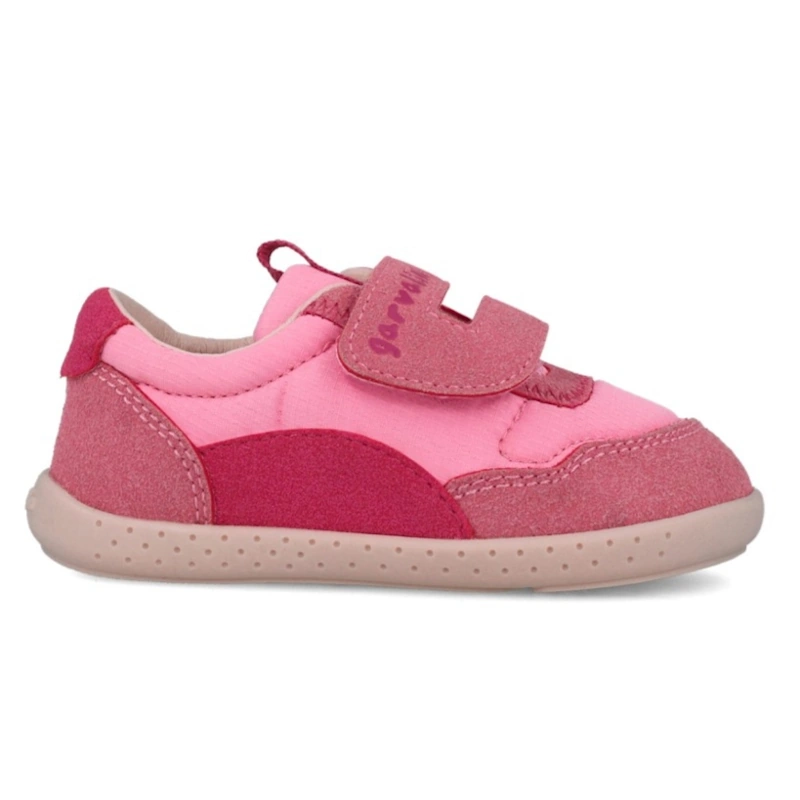 Zapatilla Garvalin barefoot de niña vista de perfil en rosa