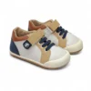 Zapatillas respetuosas Tecnobaby Conguitos 16005 para bebé en color blanco combinado azul marino y marrón.