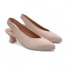Zapato de salón destalonado Pitillos 11181 en color nude con punta fina y tacón carrete.