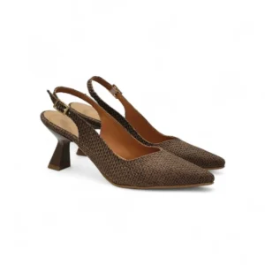 Zapatos salón destalonados de rafia color marrón Daniela Vega 2315 para mujer.