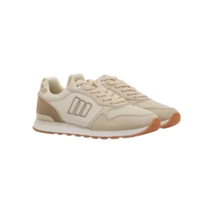 Zapatillas Mustang 60909 para mujer en color beige con detalle de estampado animal print en el talón.