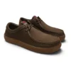 Par de zapatos de hombre Callaghan 67951 marrón estilo barefoot en piel con suela plana y flexible.