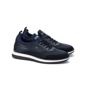 Zapato deportivo de vestir Martinelli Walden para hombre en piel color azul marino con suela blanca ligera.