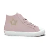 Bota alta Pablosky Barefoot para niña en color rosa pastel con estrella dorada de purpurina y suela plana blanca.